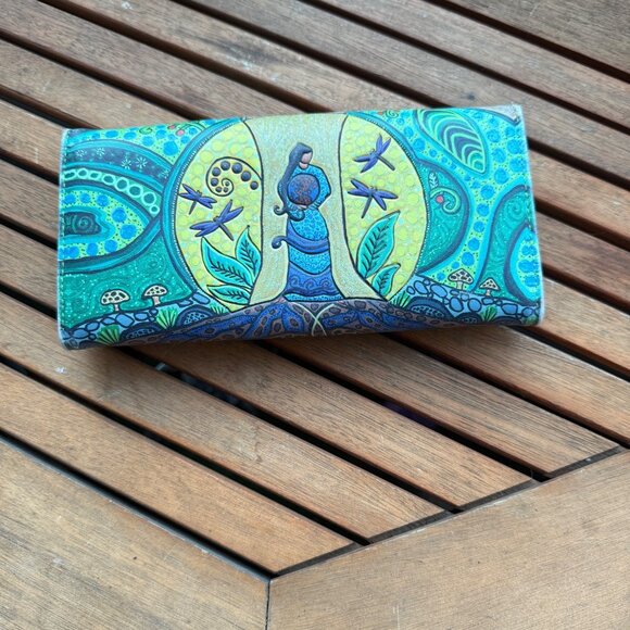 Hand-Painted Leah Dorion Wallet With Multicolor Art Design & Green Interior - Picture 3 of 6
